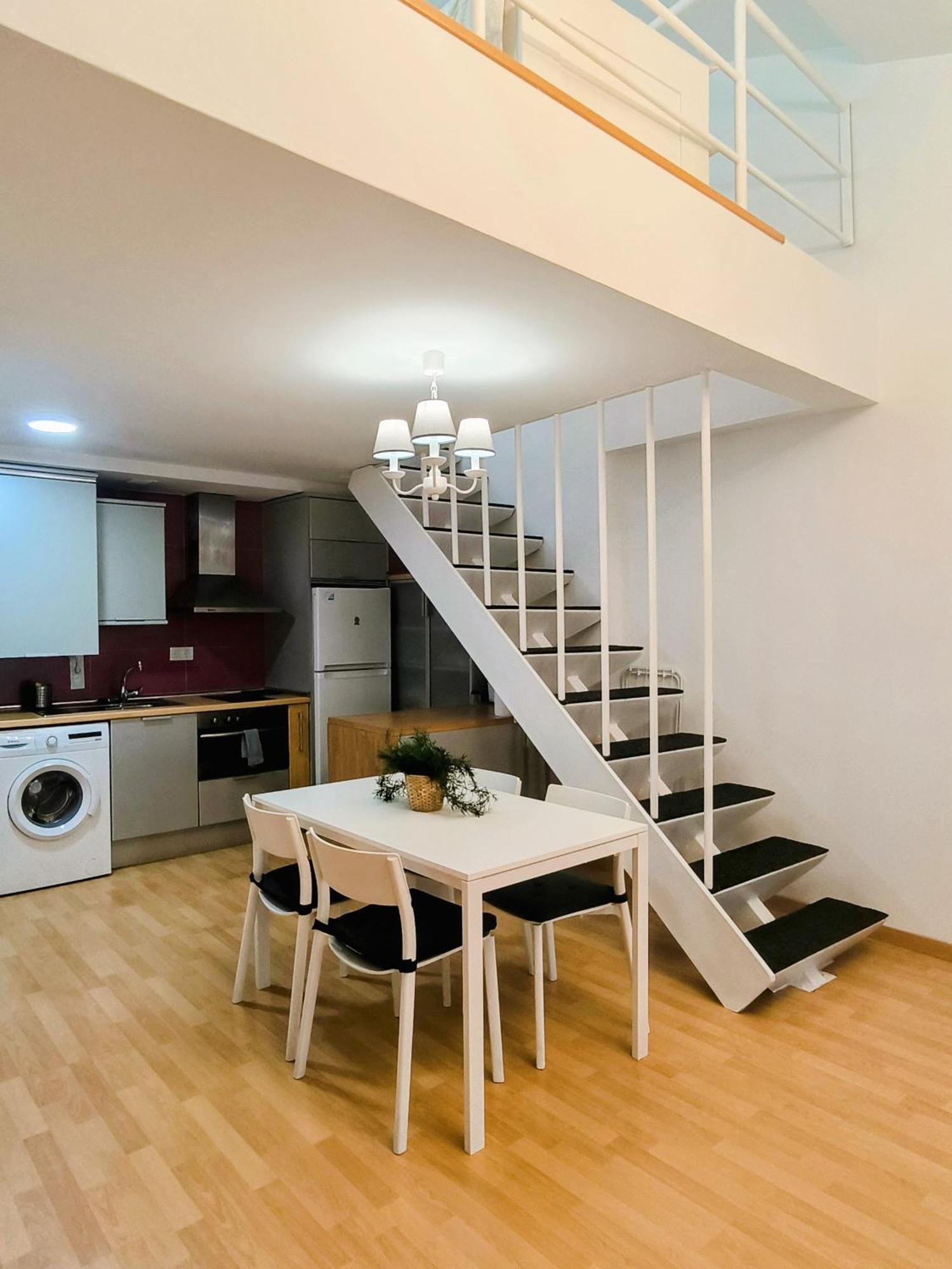 Apartament El Loft Del Casco By Alogest Saragossa Zewnętrze zdjęcie